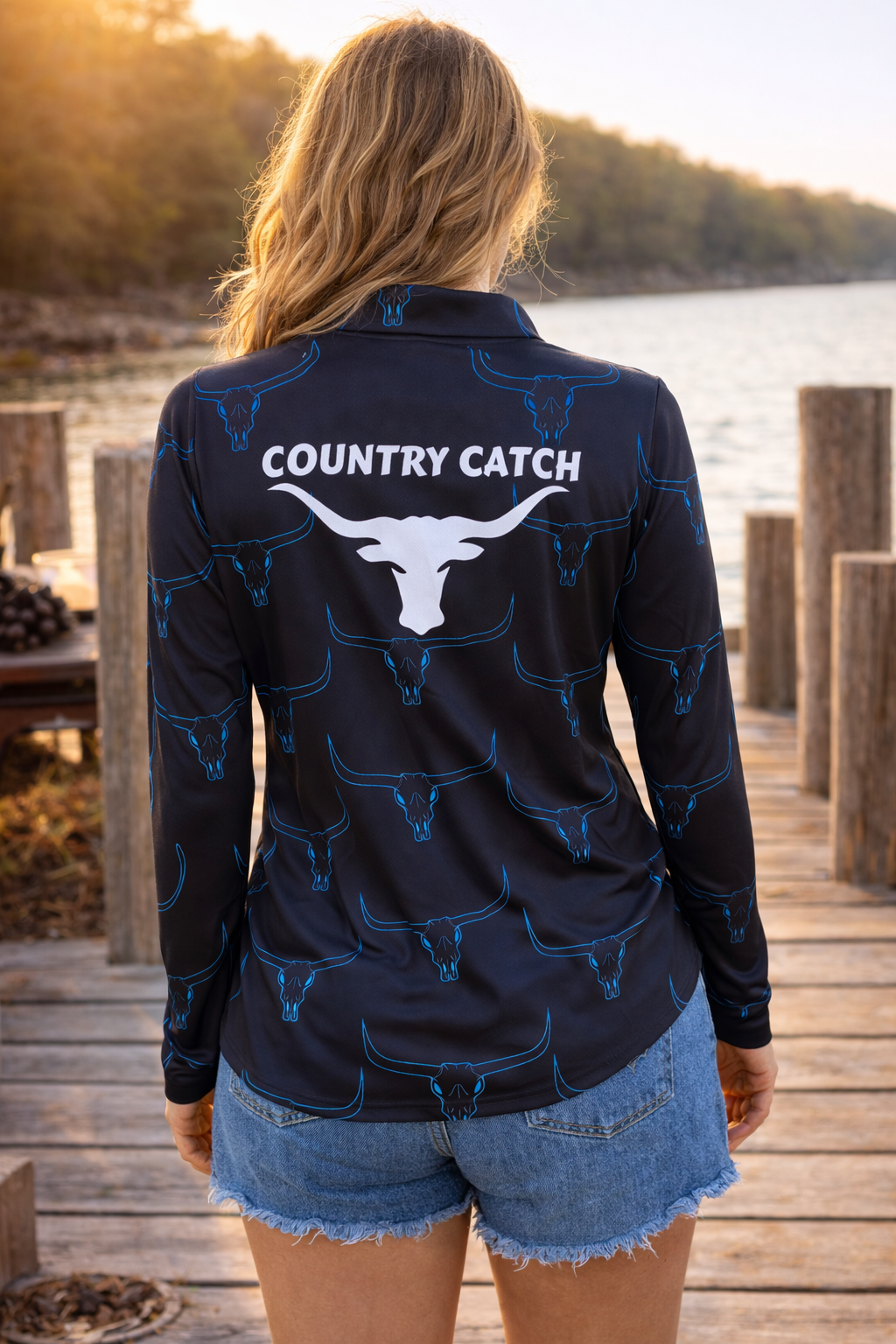Womens fishing shirt            teal bullhorns